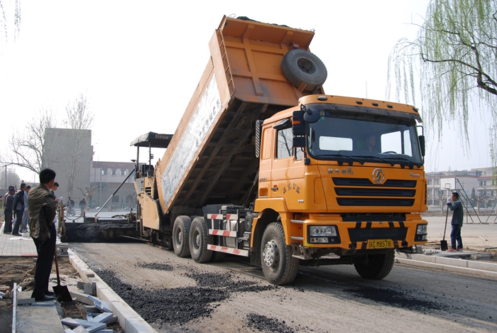 道路施工现场