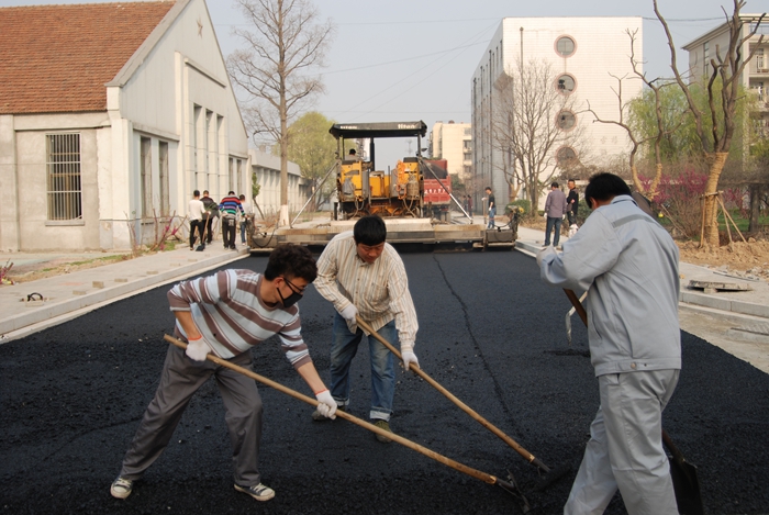 道路施工现场