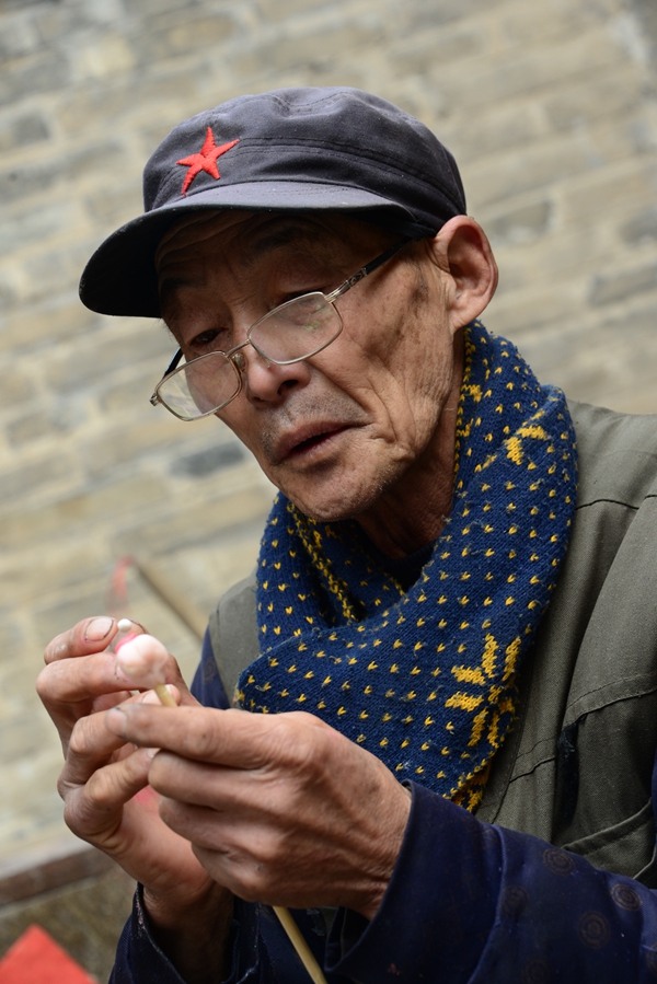 手工艺者（段素峰 摄于户部山）